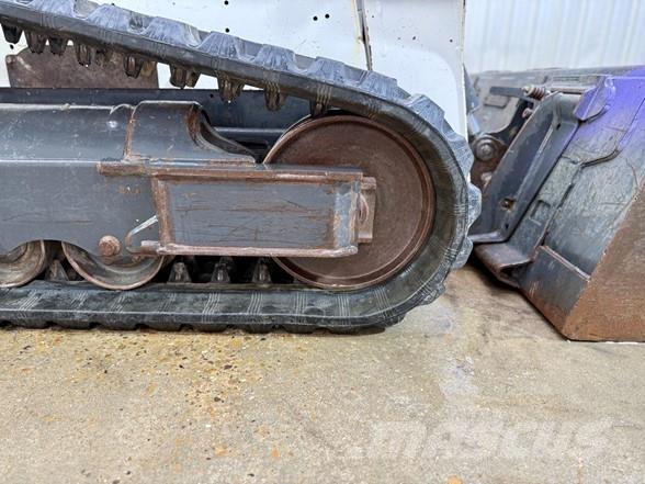 Bobcat T590 Minicarregadeiras