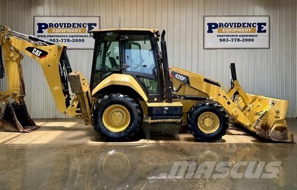 CAT 420F2 Retroescavadeiras