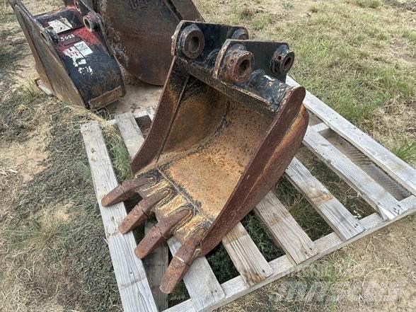 Kubota BT3003 Baldes