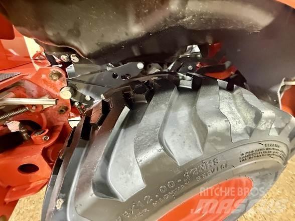 Kubota BX23S Retroescavadeiras