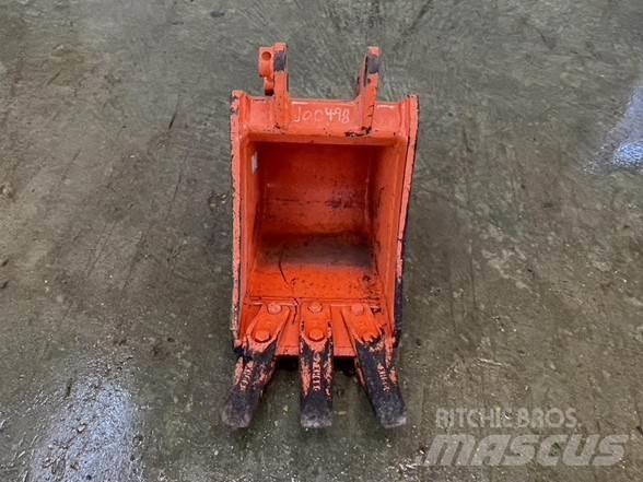 Kubota K7760 Baldes