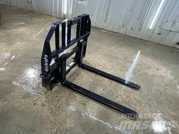 Kubota PFL4648 Forquilhas