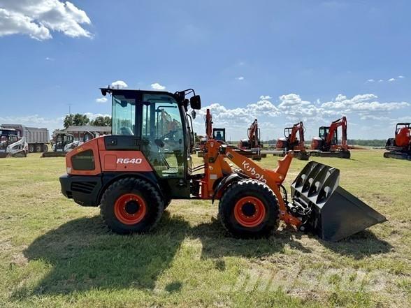 Kubota R640 Carregadeiras de rodas