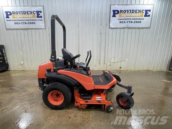 Kubota ZD1211 Corta-Relvas Zero turn