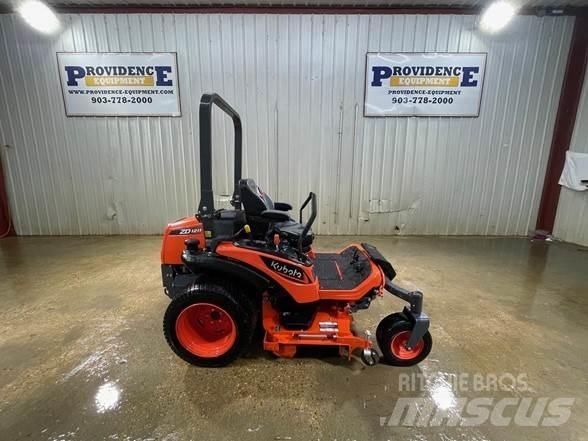 Kubota ZD1211L Corta-Relvas Zero turn