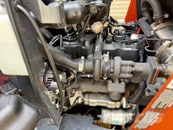 Kubota ZD1611 Corta-Relvas Zero turn