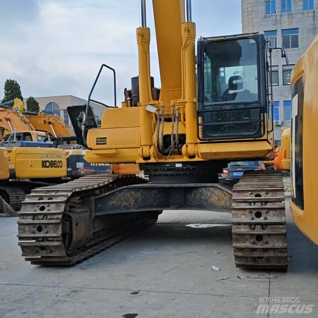 Komatsu PC460 Escavadeiras de esteiras