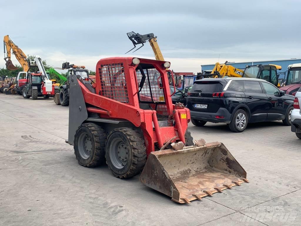 Gehl 4240 Minicarregadeiras