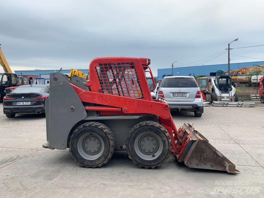Gehl 4240 Minicarregadeiras