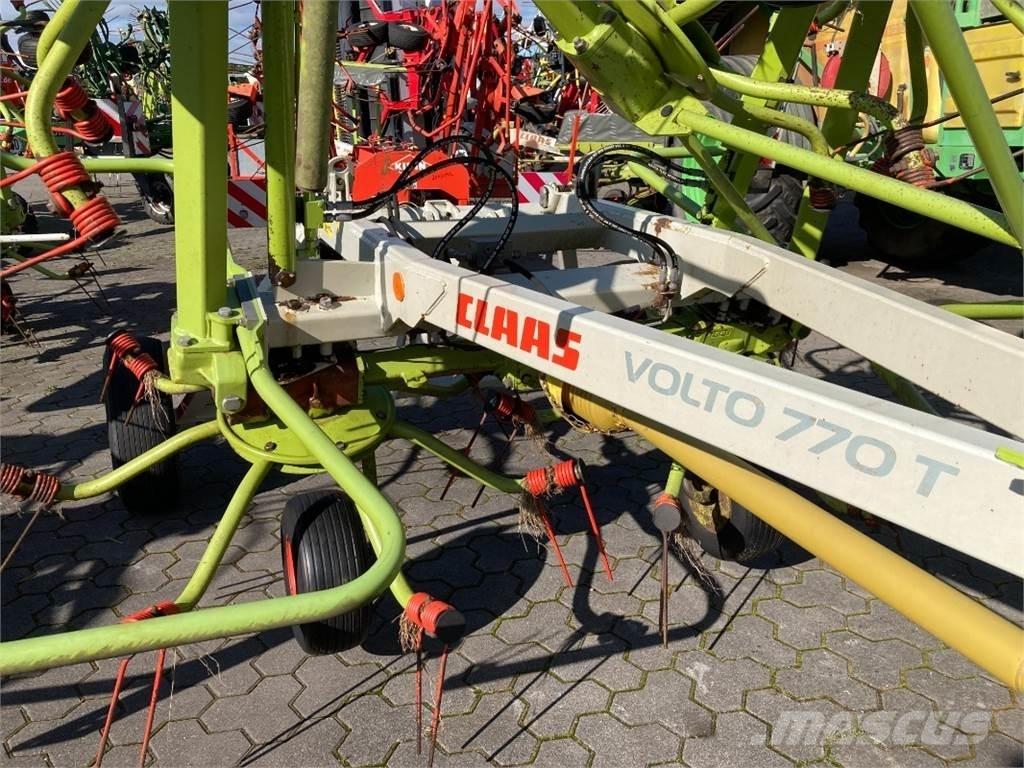 CLAAS Volto 770 T Ancinho virador