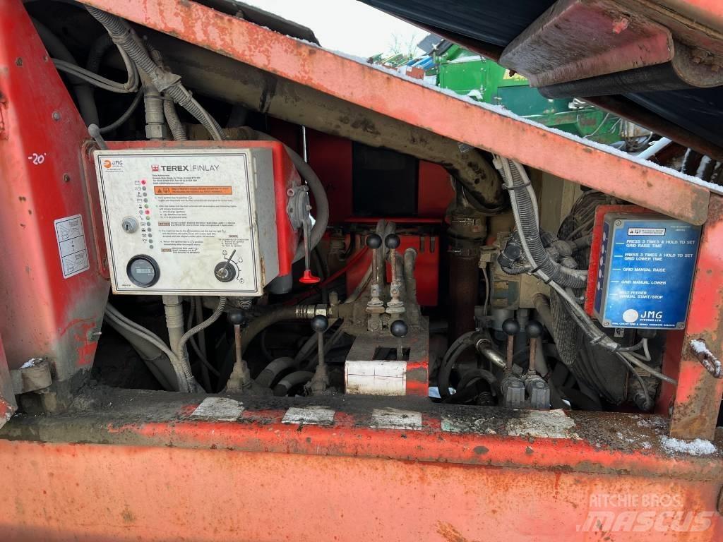 Terex Finlay 694 Crivos móveis