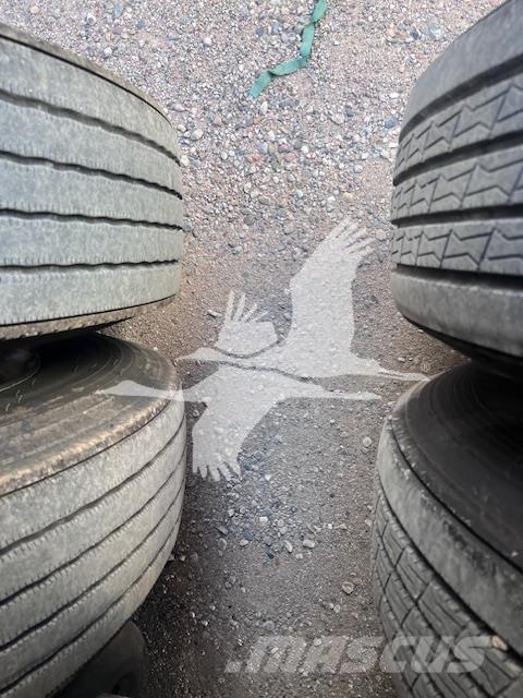 Utility 3000R Semi Reboques Isotérmicos