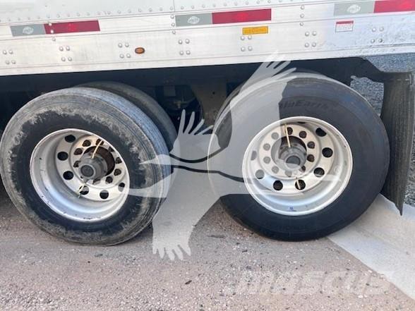 Utility 3000R Semi Reboques Isotérmicos