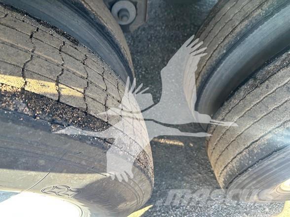 Utility 3000R Semi Reboques Isotérmicos