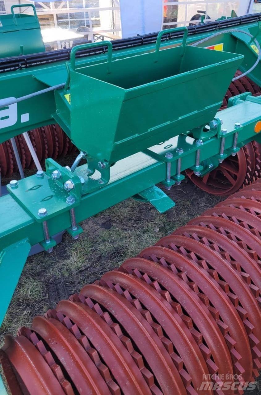 Lomma AW 9300 Rolos agrícolas