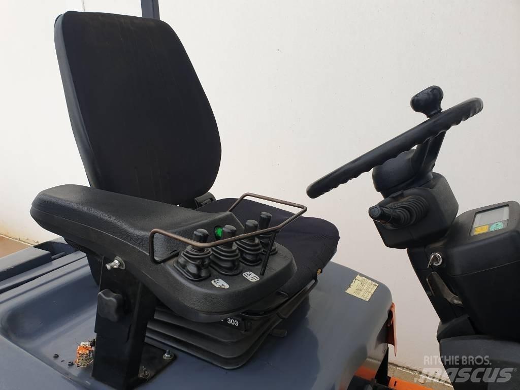 Toyota 7FBEF15 Empilhadores eléctricos