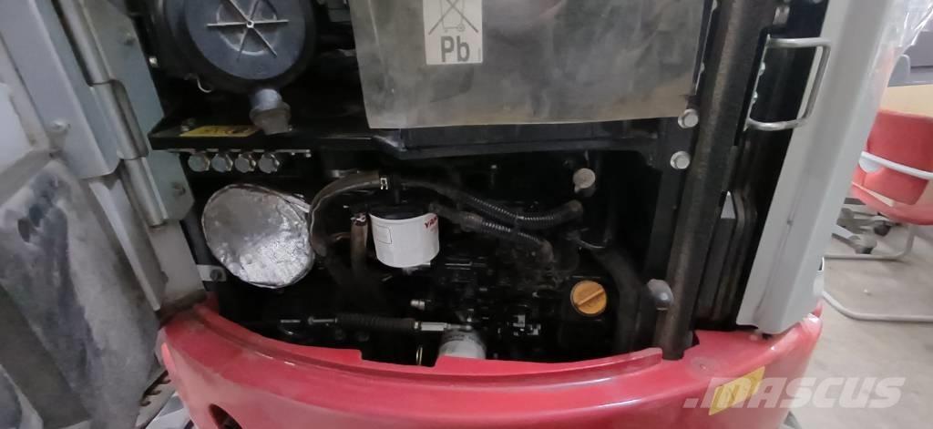 Takeuchi TB 325 R Miniescavadeiras