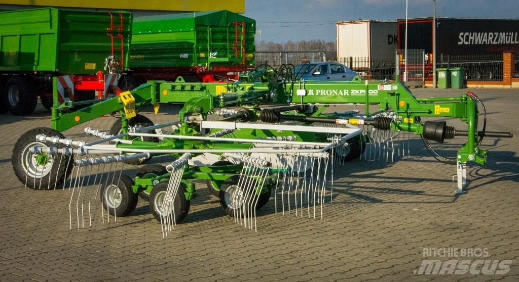 Pronar ZKP800 Gadanheiras-fileiras