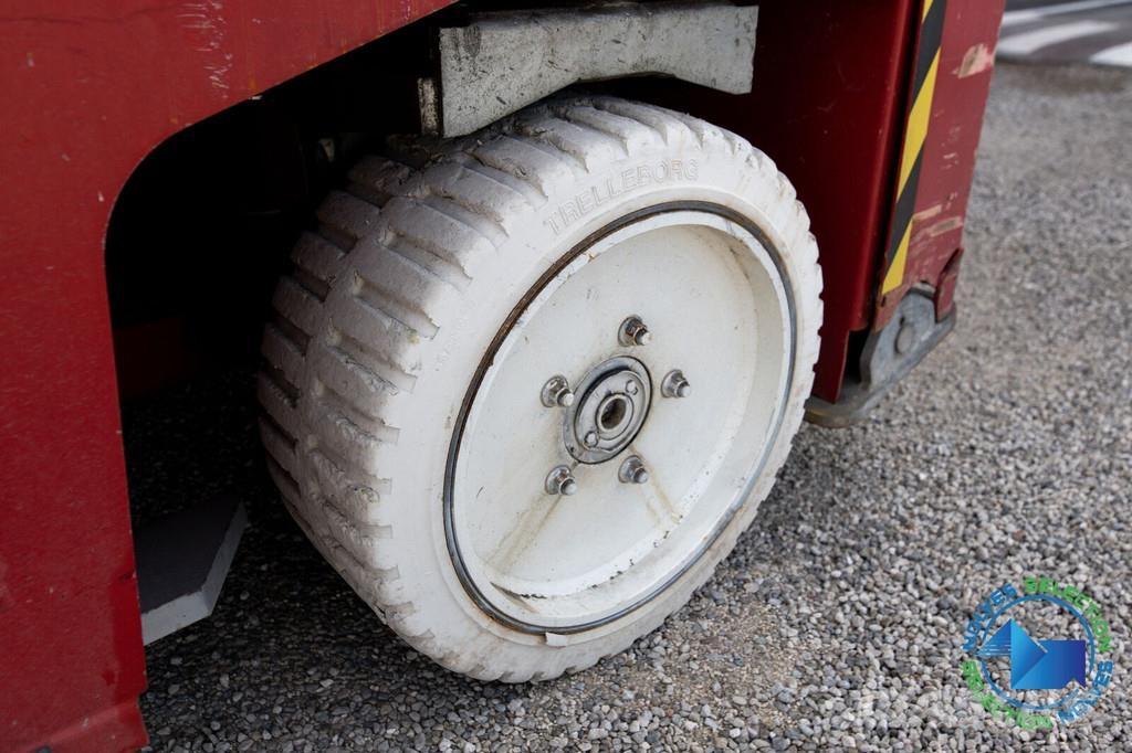 PB S225-12 Elevadores de tesoura