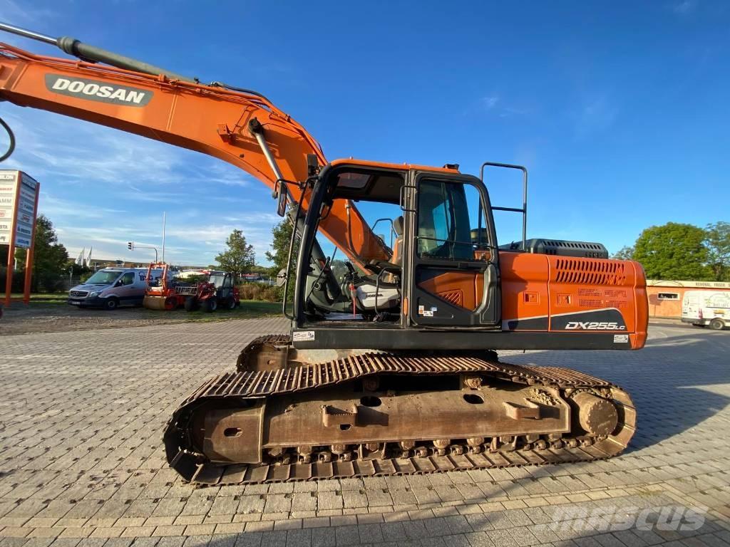 Doosan DX 255 LC-5 Escavadeiras de esteiras