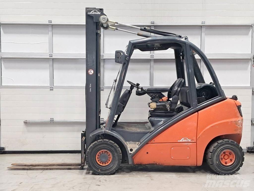 Linde H25T Empilhadores a gás