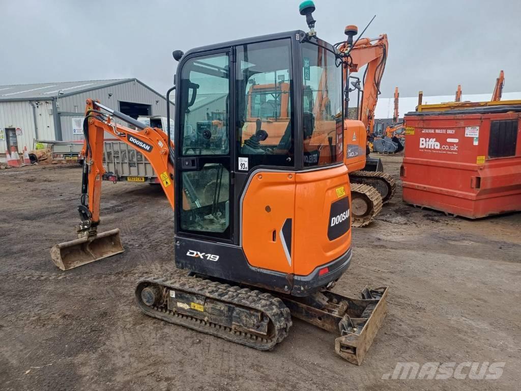 Doosan DX 19 Miniescavadeiras