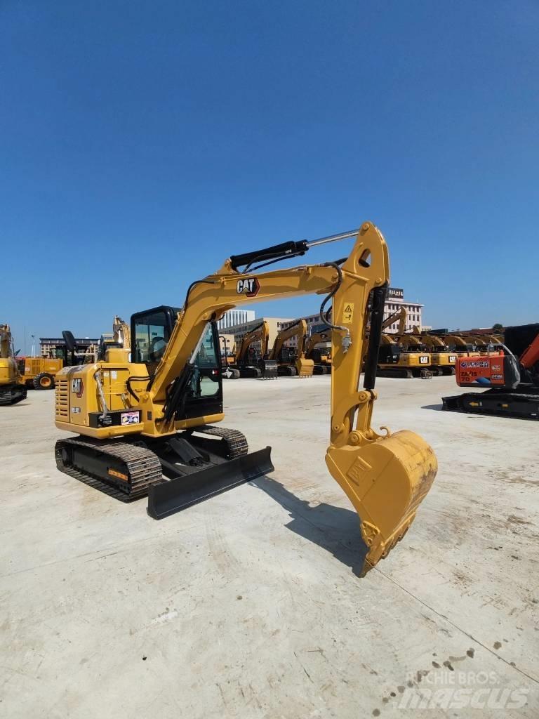 CAT 305.5 Miniescavadeiras