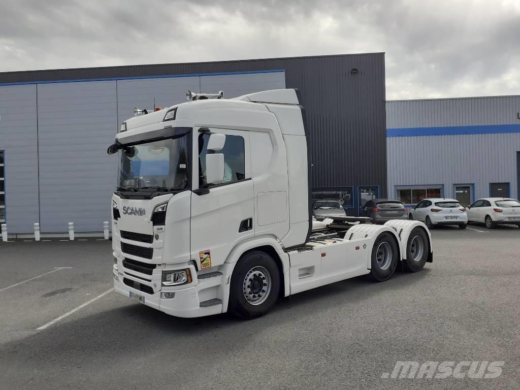Scania R 590 V8 6x4 Cavalos Mecânicos