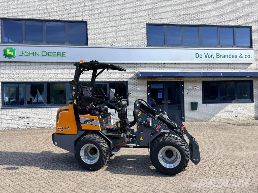 Giant G2300HD Xtra Mini carregadoras