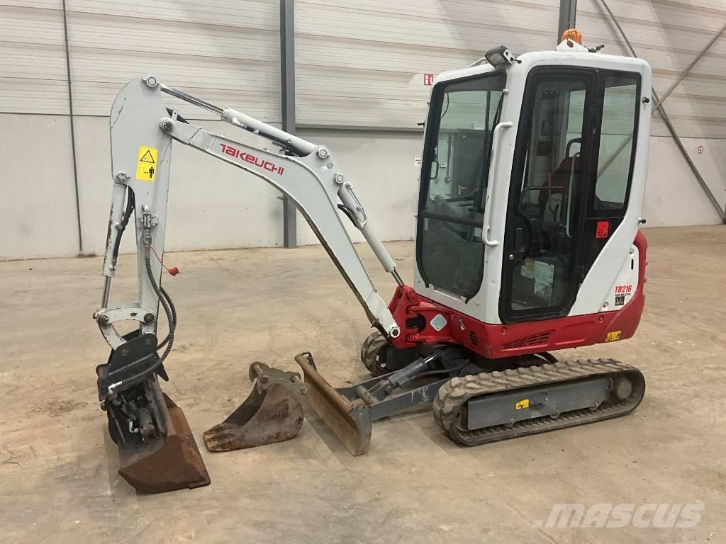 Takeuchi TB 216 Miniescavadeiras