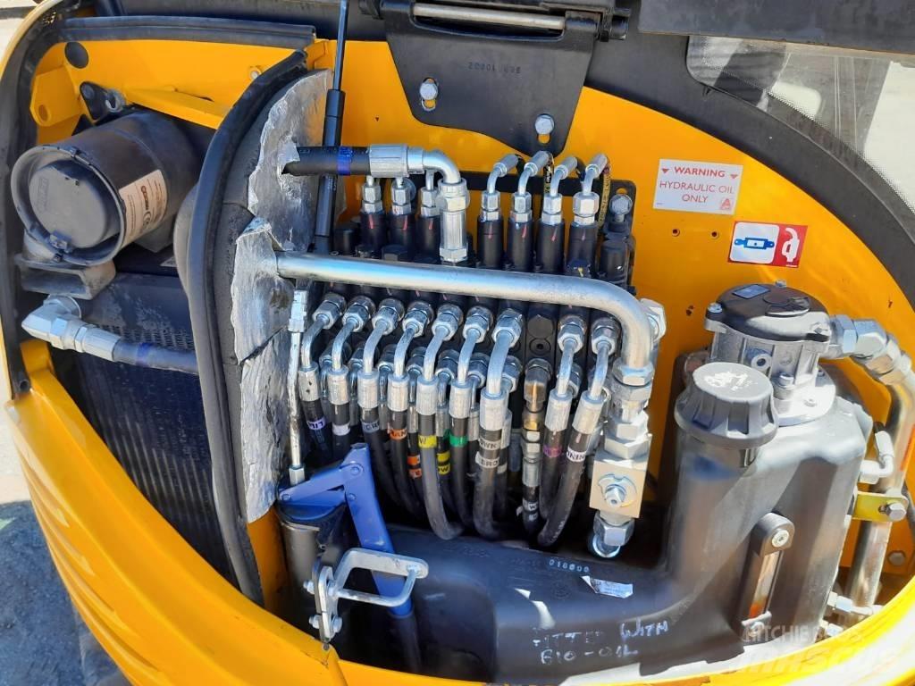 JCB 8018 Miniescavadeiras