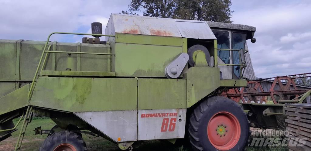 CLAAS Dominator 86 Ceifeiras debulhadoras