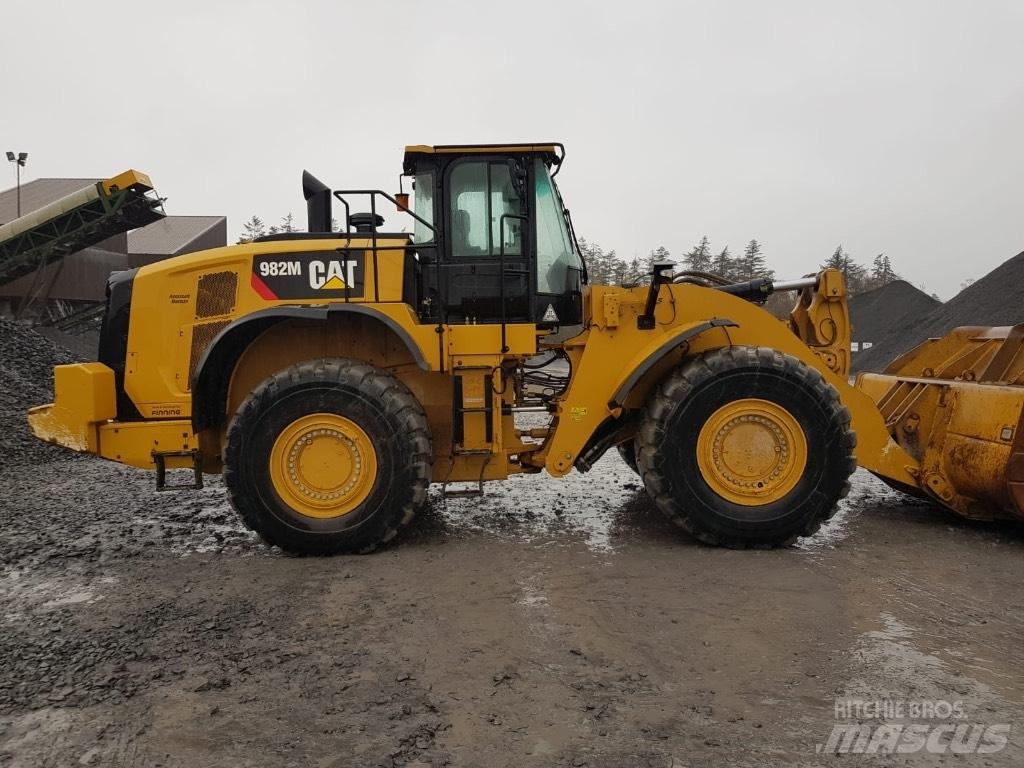CAT 982m Carregadeiras de rodas