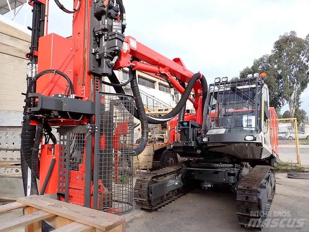 Sandvik DX800 Perfuradoras de superfície