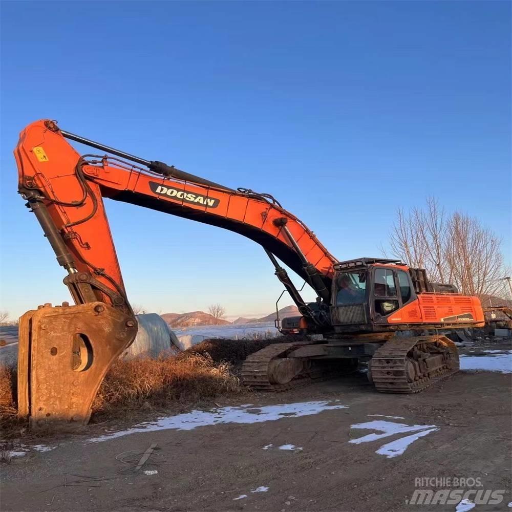 Doosan DX150LC-9C Escavadeiras de esteiras