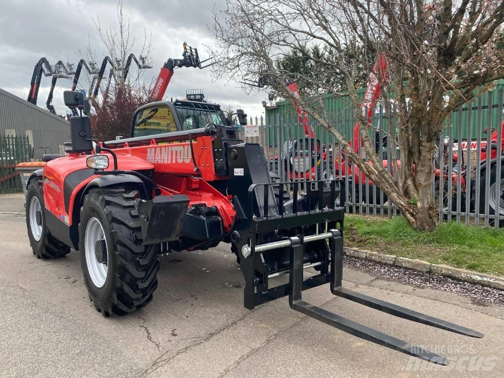 Manitou MT1033 Easy Manipulador telescópico