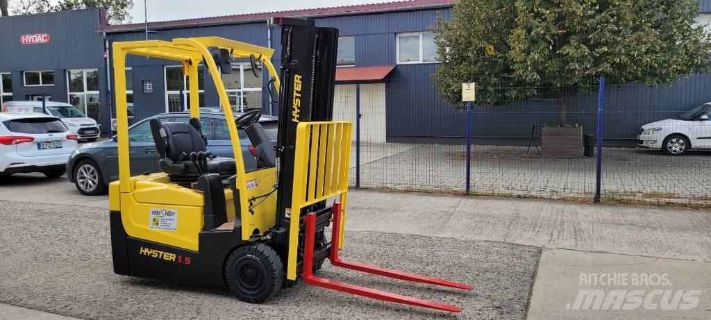 Hyster A 1.5 XNT Empilhadores eléctricos