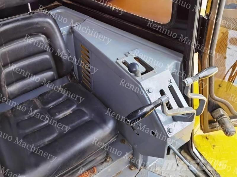 CAT D 8 R Dozers - Tratores rastos