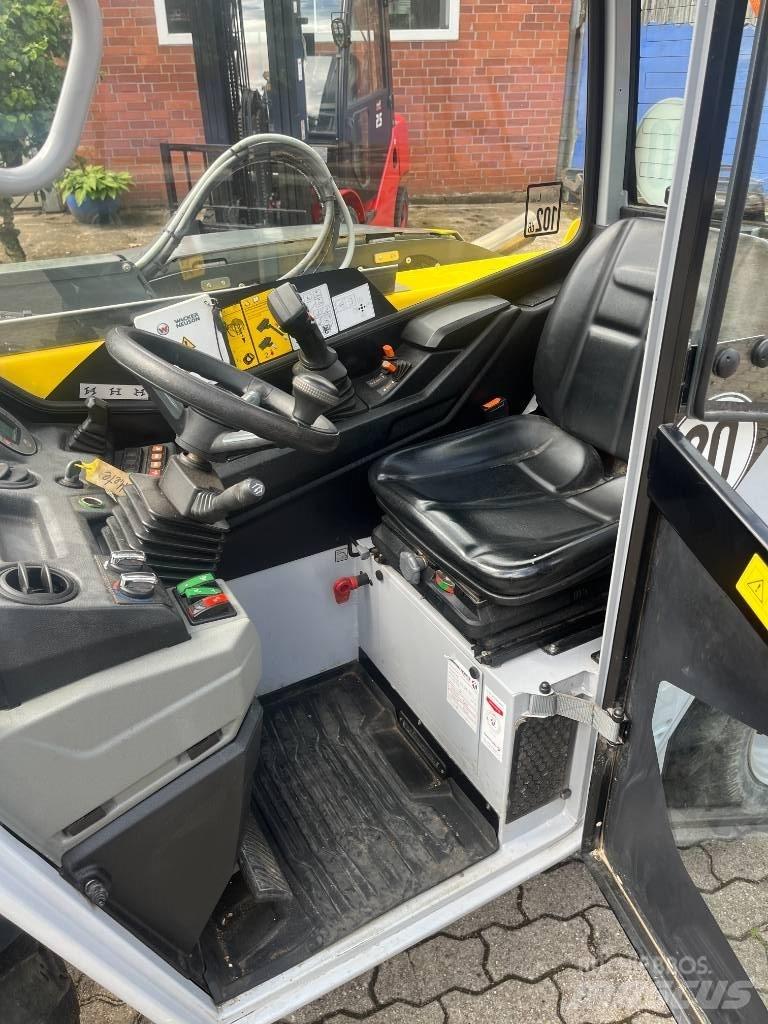 Wacker Neuson TH 412 Manipulador telescópico