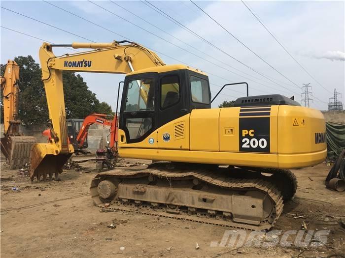 Komatsu PC 200-7 Escavadeiras de esteiras