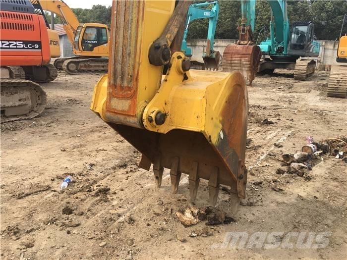 Komatsu PC 200-7 Escavadeiras de esteiras