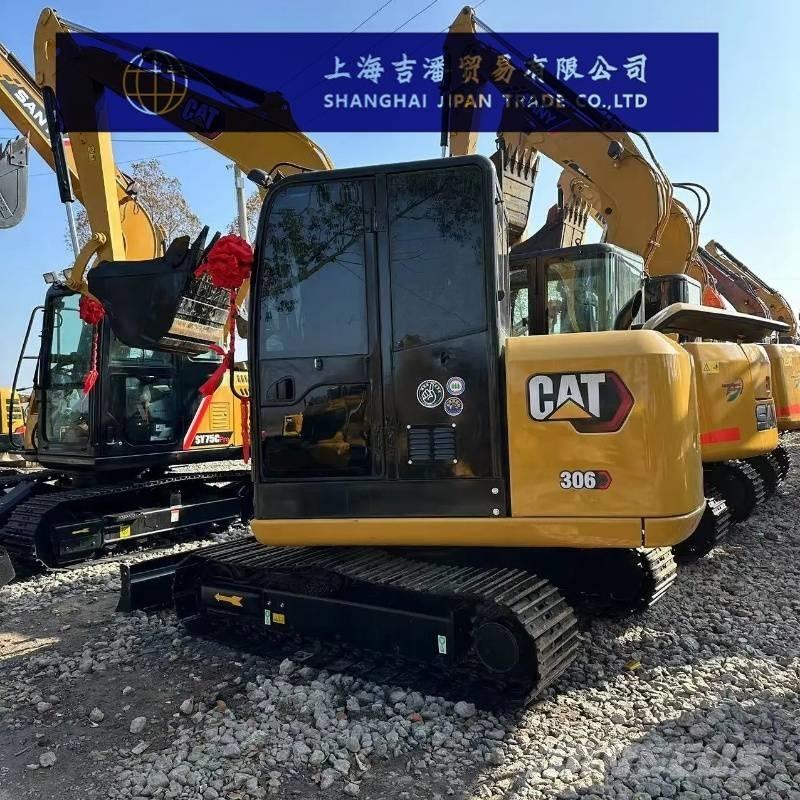 CAT 306 Miniescavadeiras