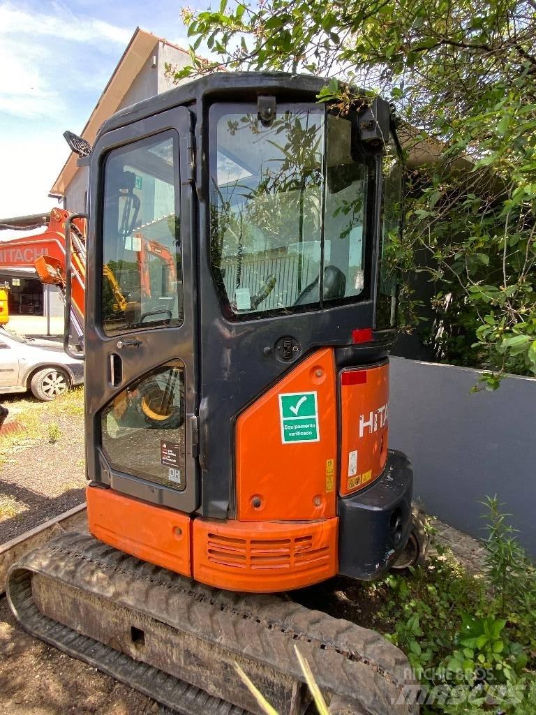 Hitachi ZX 26 Miniescavadeiras