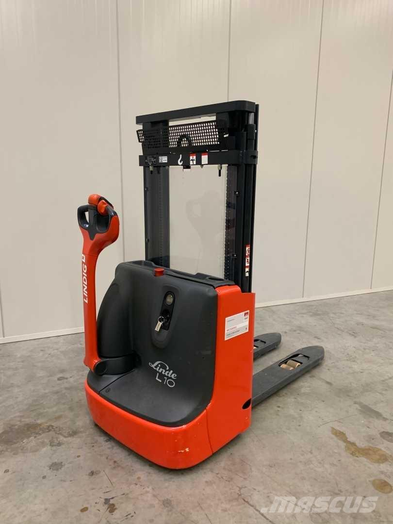 Linde L10B Empilhador para operador externo