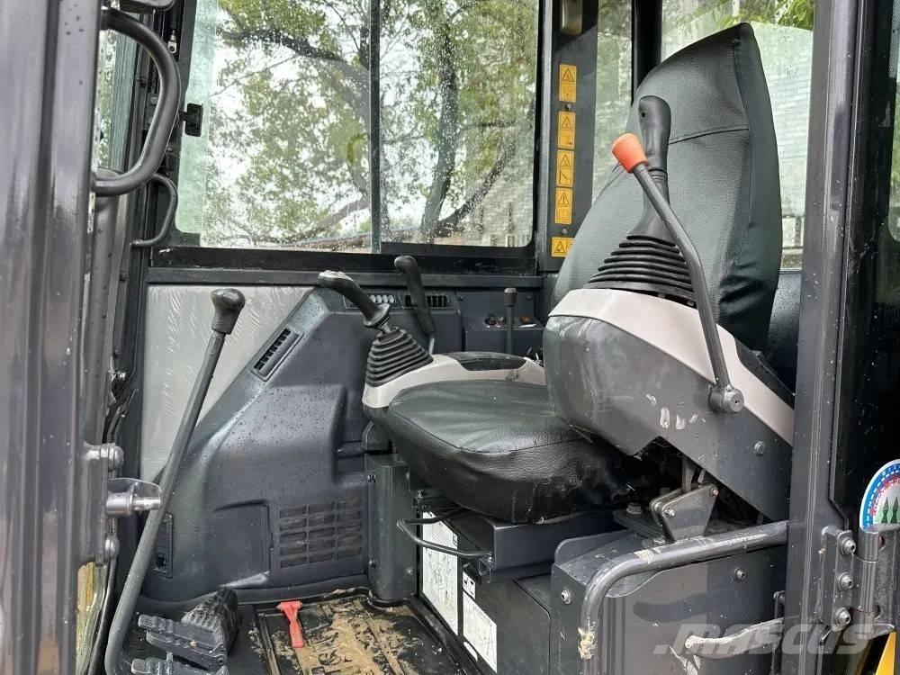 Komatsu PC 56-7 Miniescavadeiras