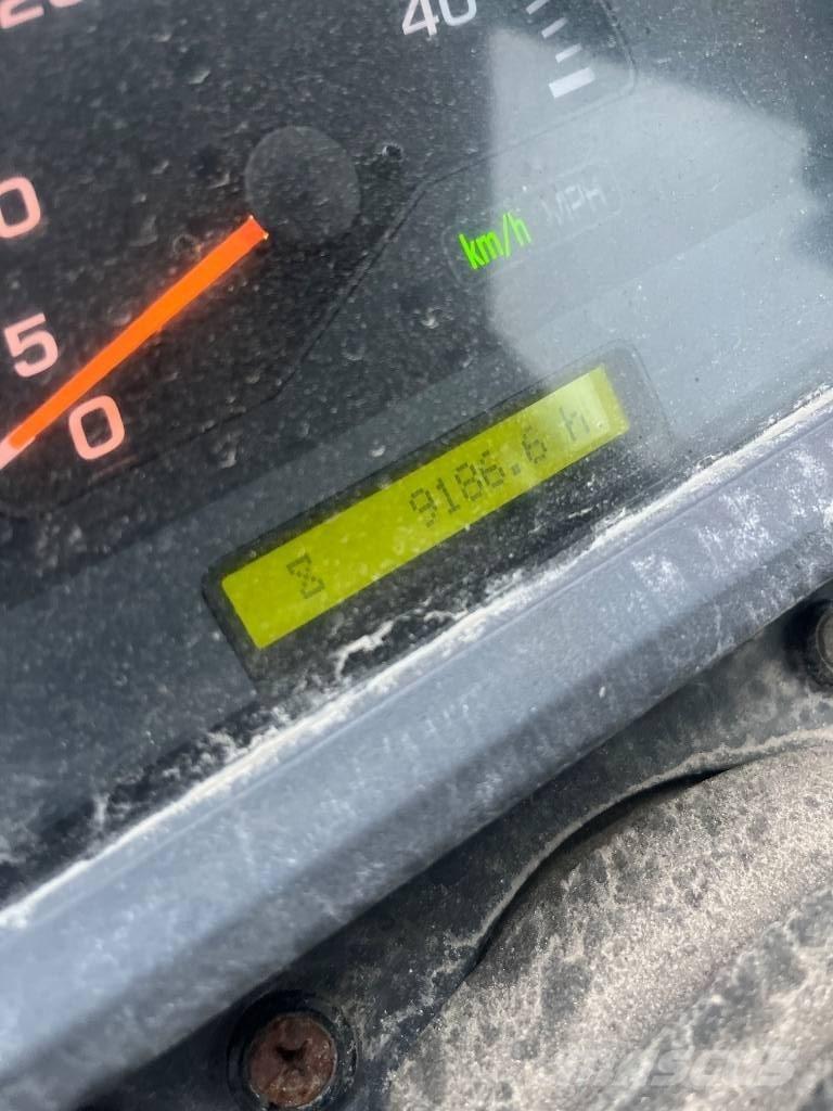 Komatsu WA 250 PZ-5 Carregadeiras de rodas