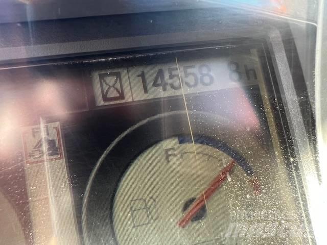 Hitachi ZX 210 LC-3 Escavadeiras de esteiras
