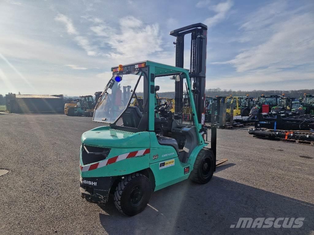Mitsubishi FD30N Empilhadores Elevadores