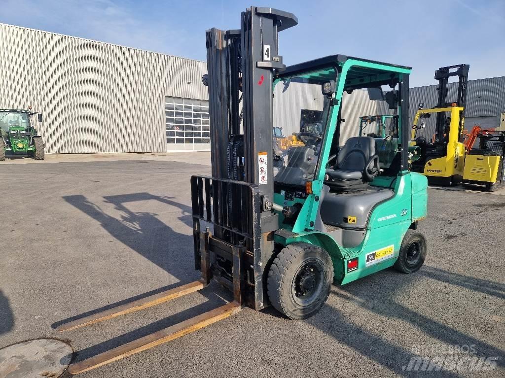 Mitsubishi FD30N Empilhadores Elevadores