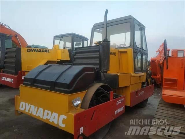 Dynapac CC211 Cilindros Compactadores monocilíndricos